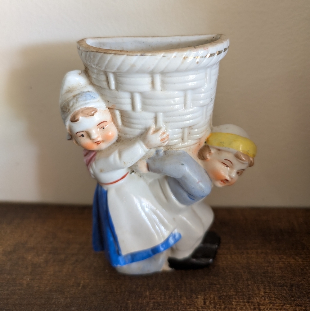 Porcelain Dutch Boy Girl Wall Pocket Decor planter Vintage Japan Cottagecore MCM